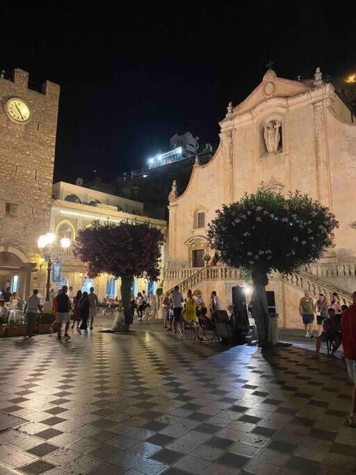 Casa Vacanza Giardini Naxos Taormina Miranaxos Dış mekan fotoğraf