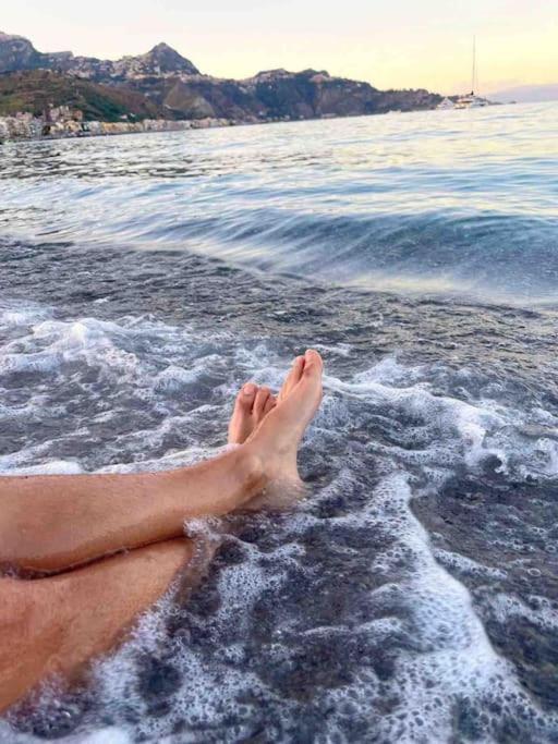 Casa Vacanza Giardini Naxos Taormina Miranaxos Dış mekan fotoğraf